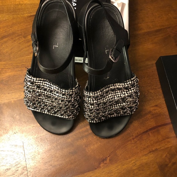 Chanel chain and tweed sandals size 41 - Picture 2 of 4